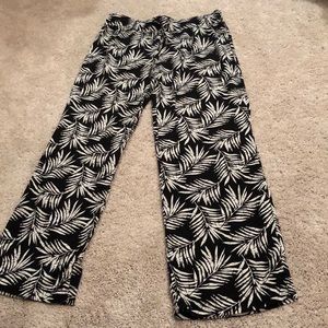 Black and White Hawaiian pants